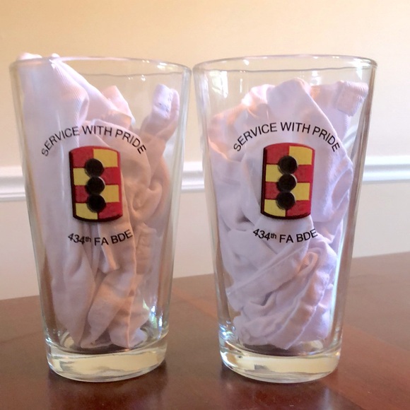 US Army 434th Field Artillery Brigade pint glasses military memorabilia - Picture 1 of 4